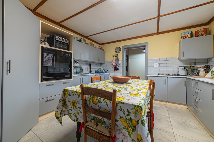 3 Bedroom Property for Sale in Fraaiuitsig Western Cape